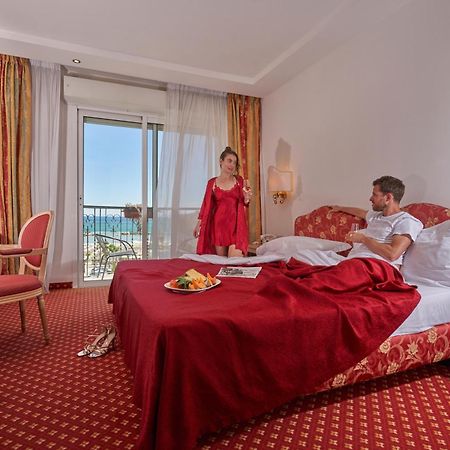 Hotel Bristol Беллария-Иджеа-Марина Экстерьер фото